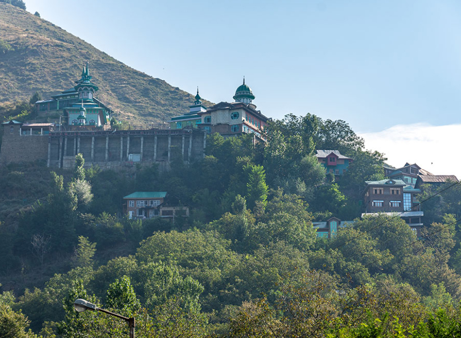 Aishmuqam Shrine